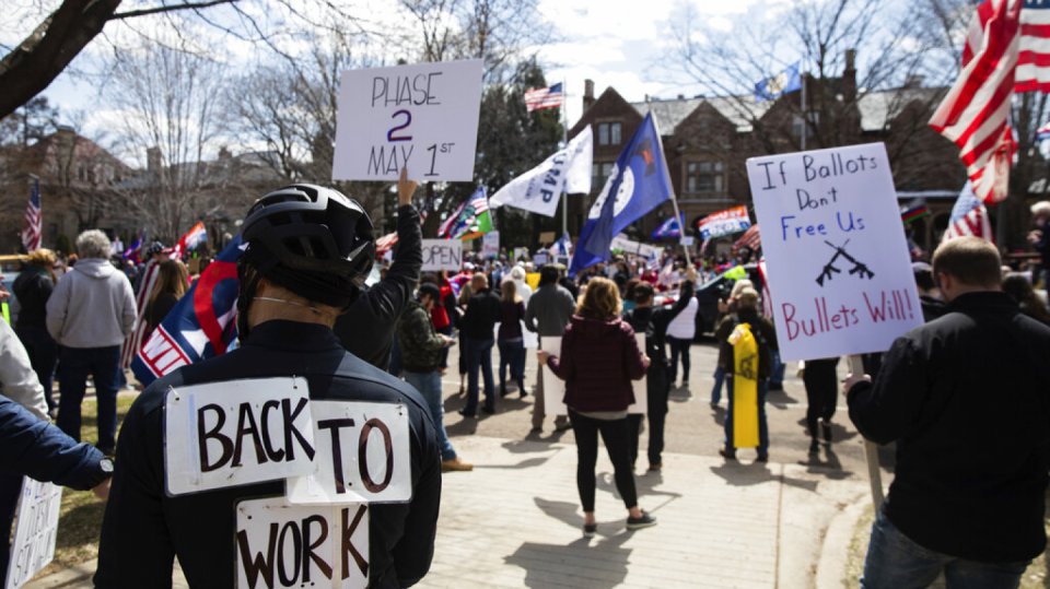Lidé protestující v americké Minnesotě